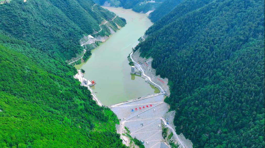 大渡河上游巴拉水电站实现全容量投产发电