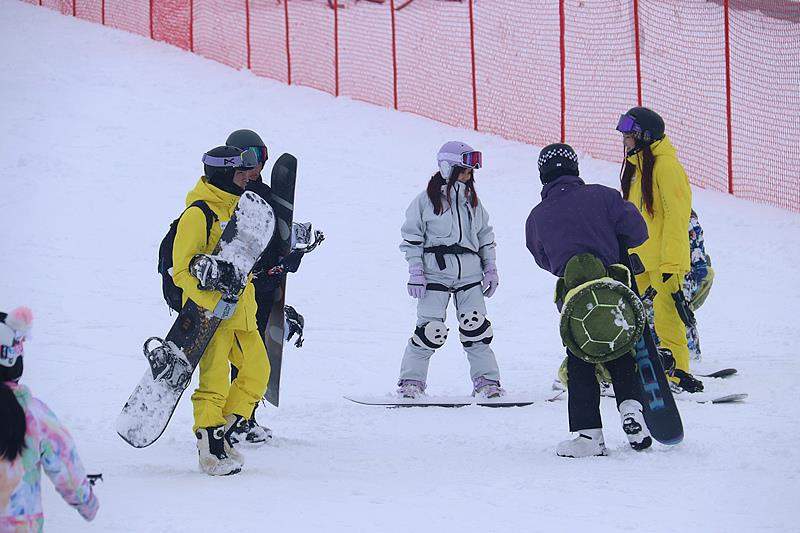 连休9天！多地官宣“雪假”，网友：实名制羡慕
