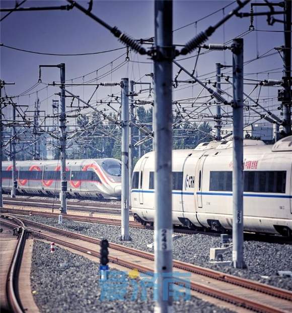 济南站端午增开菏泽、青威等方向临客98趟，预计发送旅客115万人次