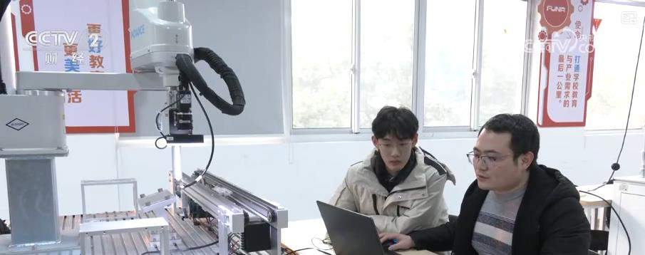 节前岗位对接忙：多地推出多样化活动 力促就业与用工双赢