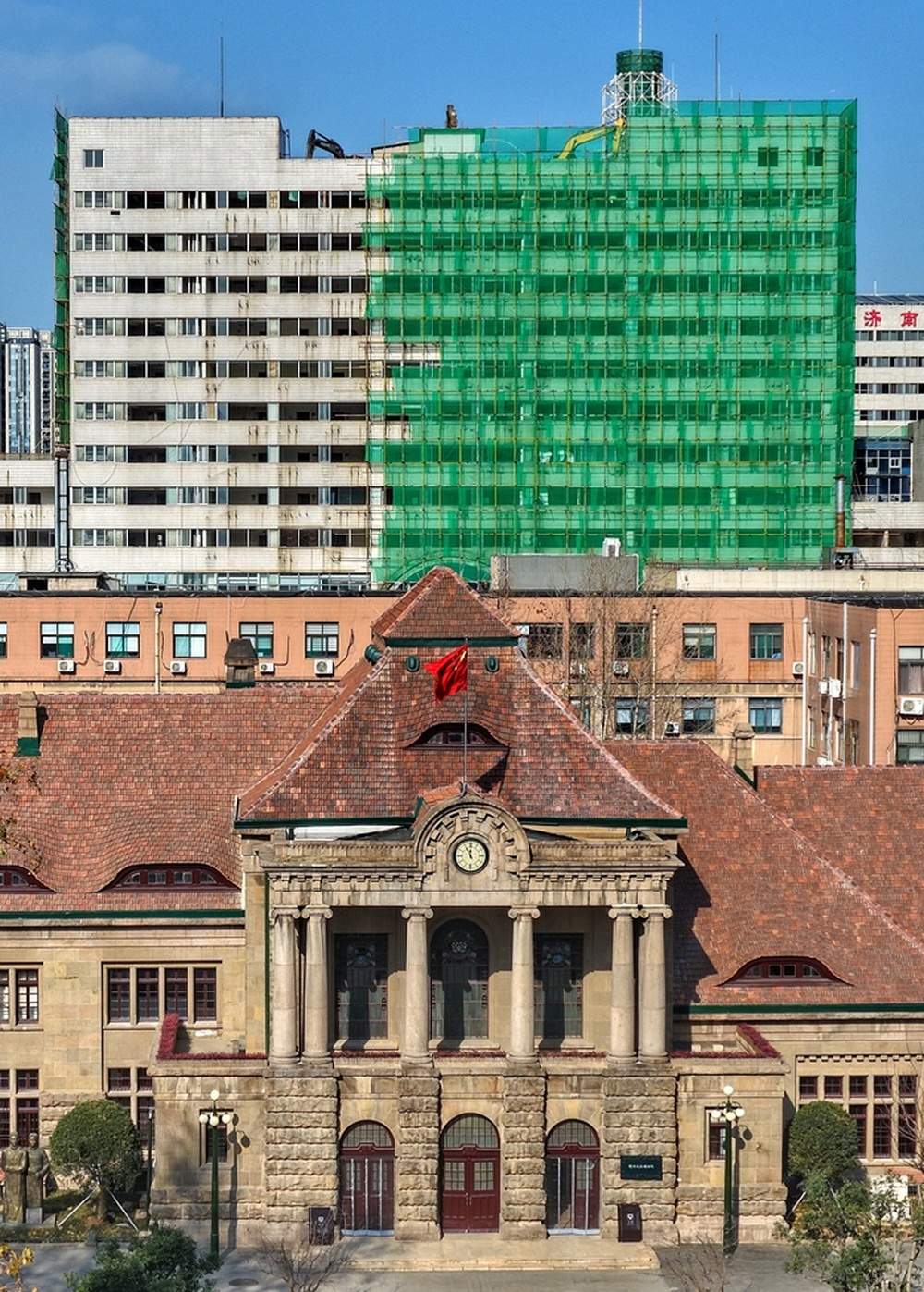 天龙大厦全面拆除“清零”，记者现场探访