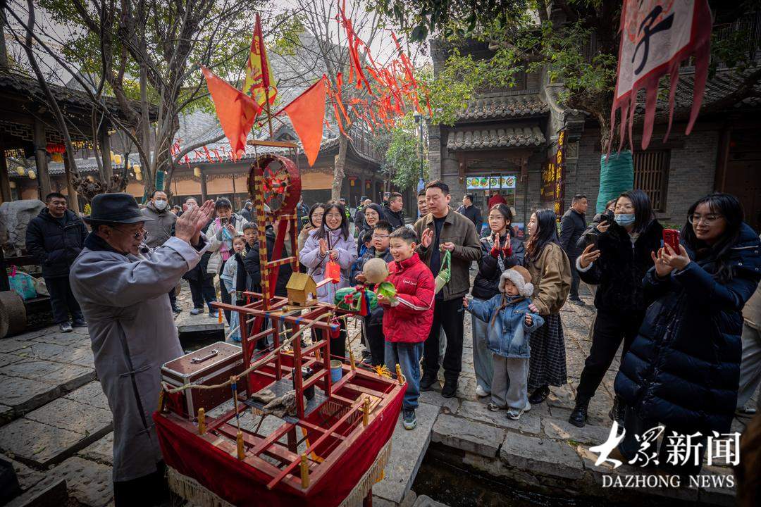 山东非遗，何以成为年轻人的春节“新宠”？