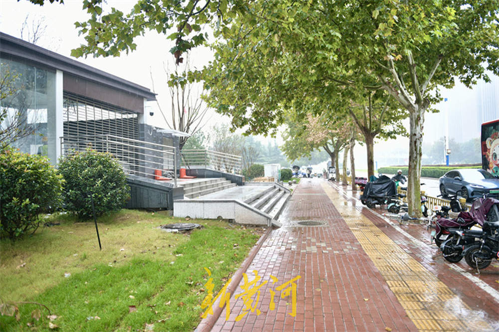 济南文博片区地铁站点出入口露脸，距山东博物馆百米之遥