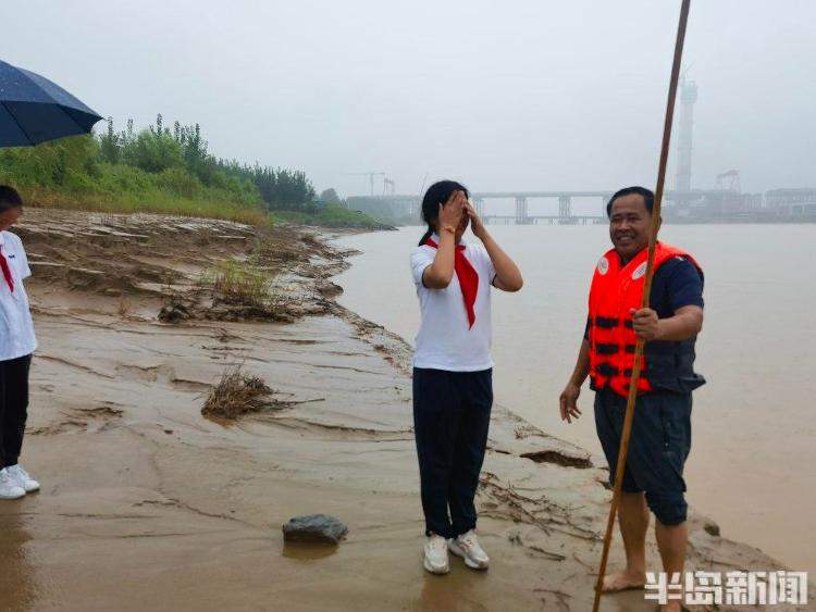 “黄河阻泳人”王和新：以身试险13年，只为“天下无溺”