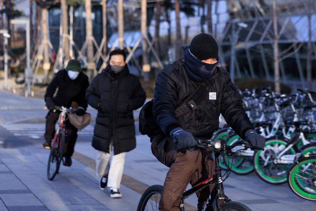 线上考试疑用AI 韩国高校再曝集体作弊丑闻