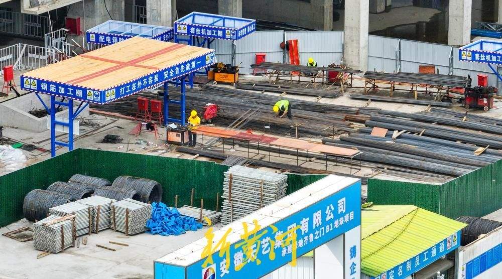 齐鲁之门双子塔重启建设,西客站中轴线地标迎新进展