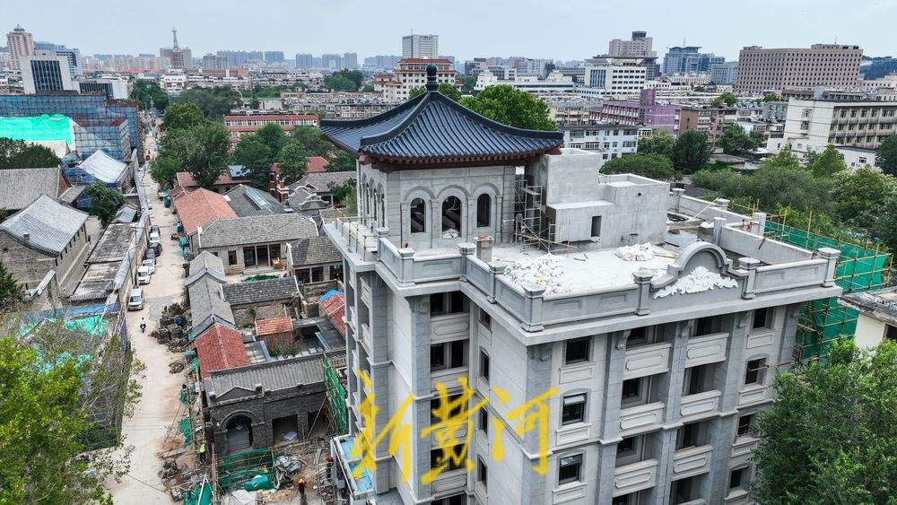 济南一老居民楼变身观景台，可俯瞰上新街新貌