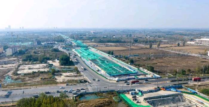 济南黄河大道二期工程立体交通骨架加速成型