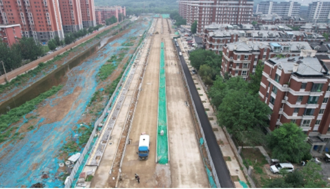 打通断头路！腊山河西路南延路面成型