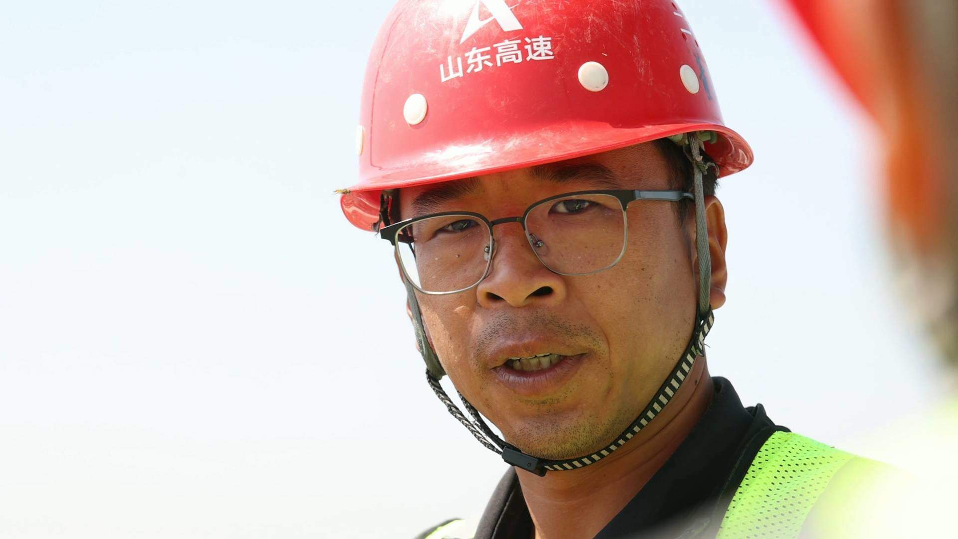 青春筑梦高速路 心无旁骛勇担当 一睹济南至宁津高速青年的young子｜青春思政课