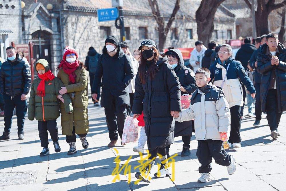 “泉”在济南过大年｜正月初八，百花洲畔游客游玩热情不减