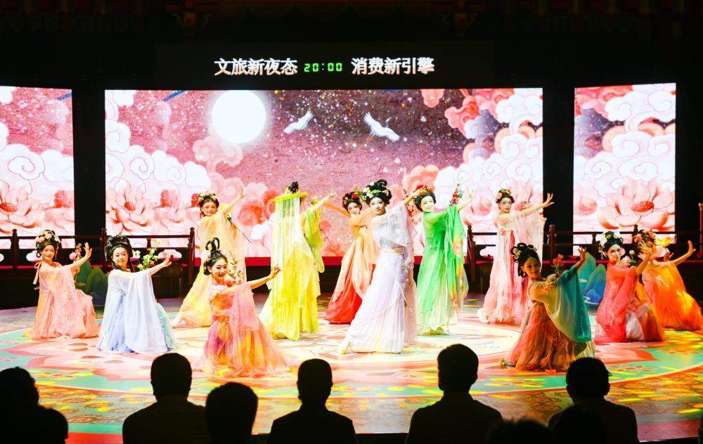 六大景区NPC邀您“入戏”：“泉城夜八点”这么玩！