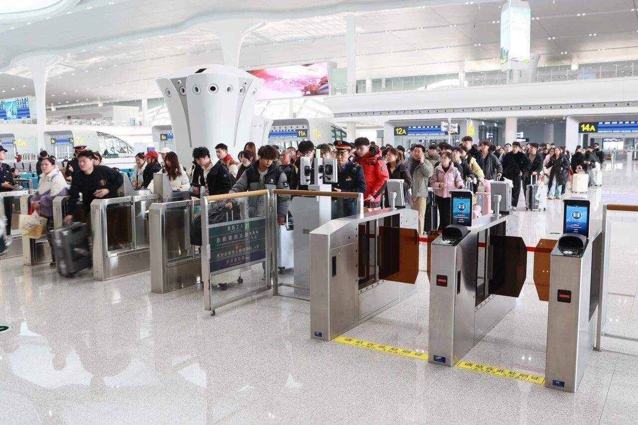 12306推出旅客误购限时免费退票服务 规则详解