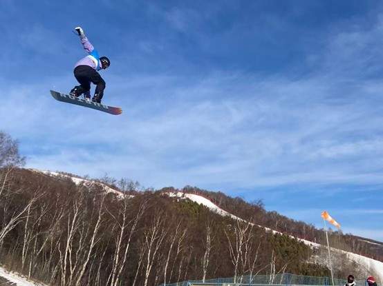 多项全国性青少年滑雪赛事参赛人数创新高