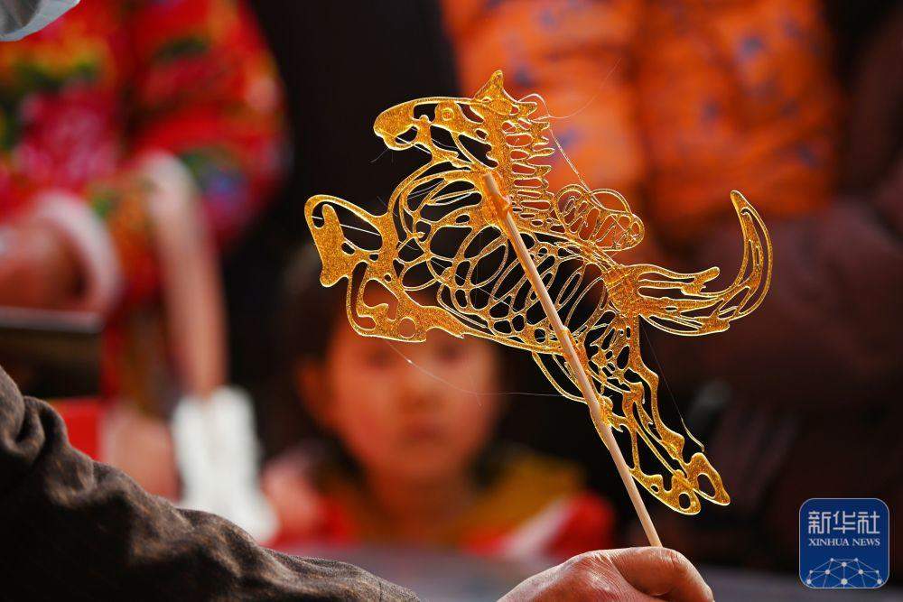 山东：文创“马”力全开迎新春