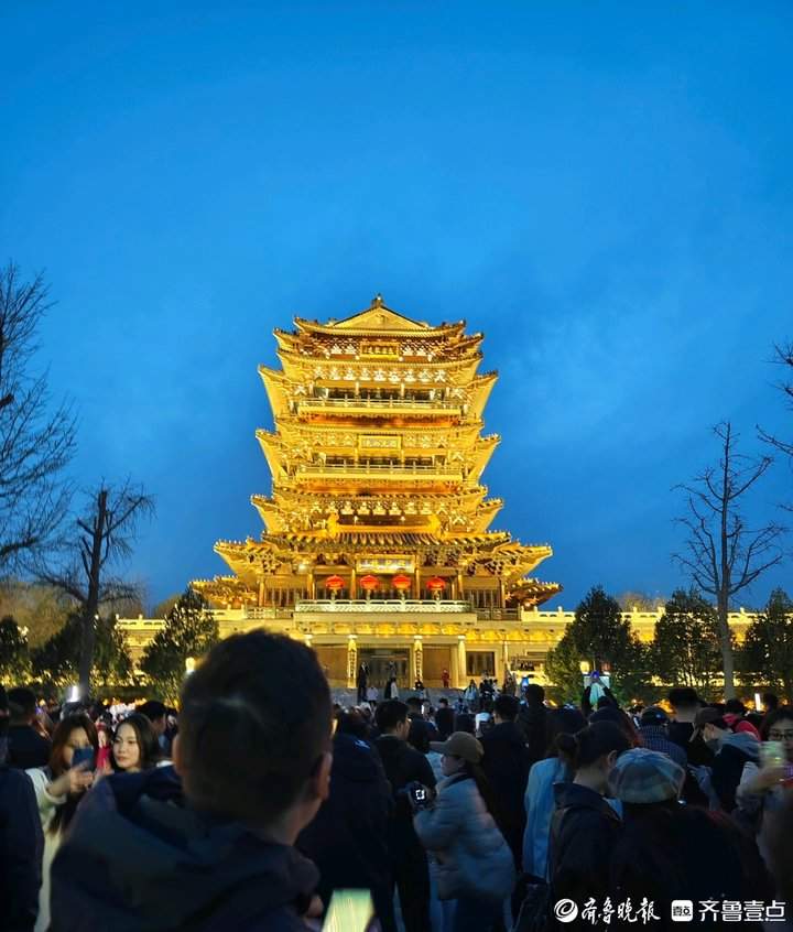 当“综艺火”撞上“文旅热”：一场流量的“双向奔赴”