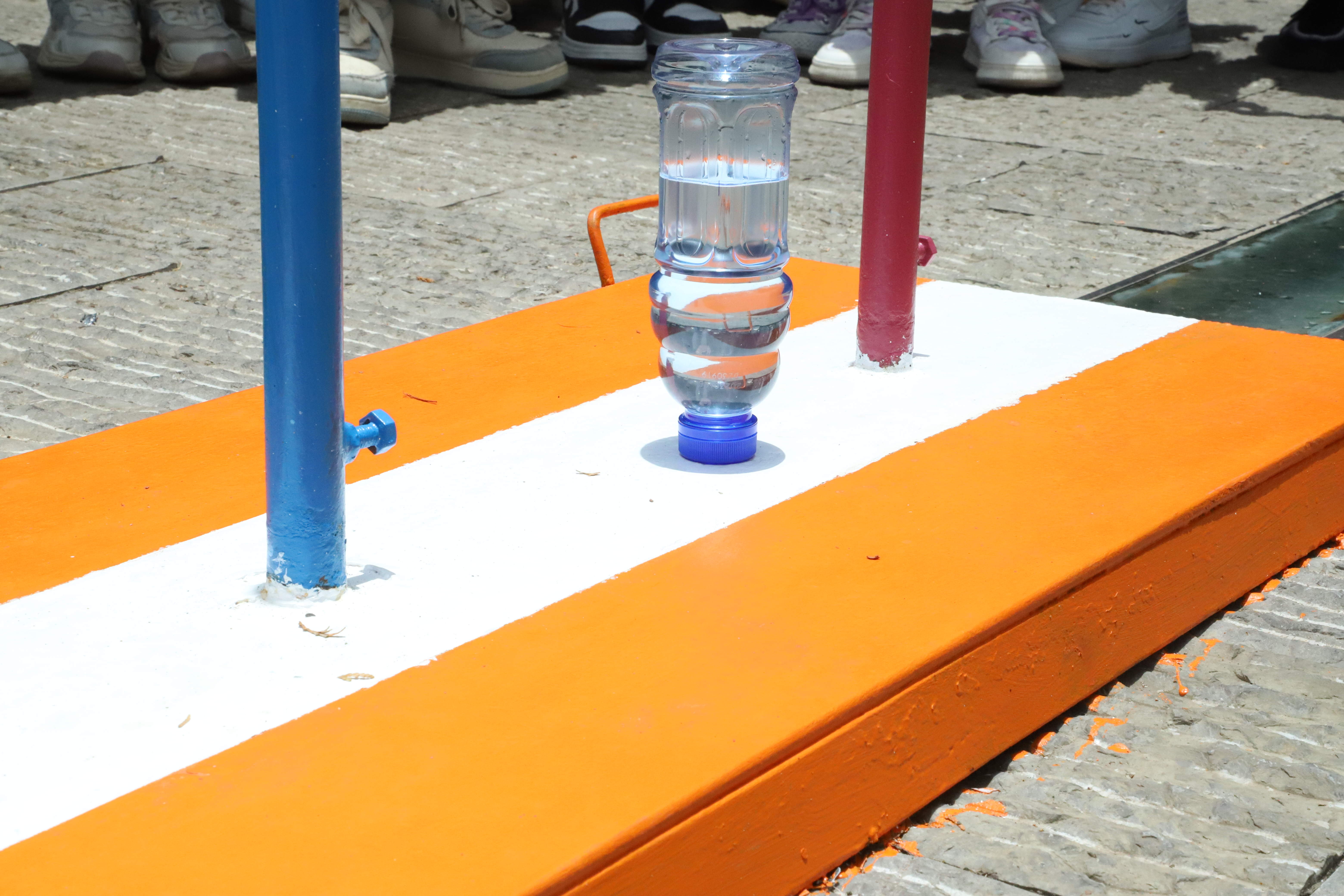 沿着中老铁路旅行，我来到太阳转身的地方