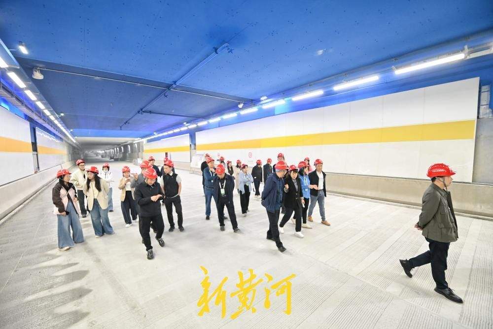 黄河下掘出6层楼高隧道，年内通车后济南跨黄缩至4分钟