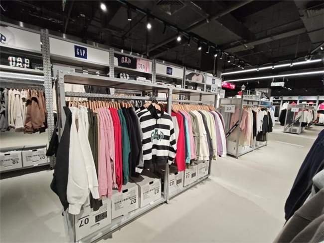 北京石景山万达7000㎡好特卖超级仓正式开业