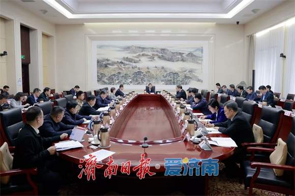 市委常委会会议暨市委党的建设工作领导小组会议召开 部署启动我市树立和践行正确政绩观学习教育工作