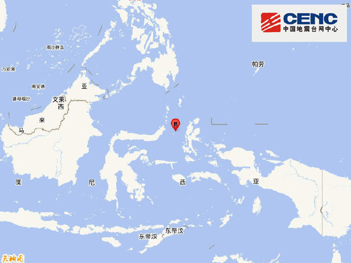 印尼马鲁古海峡发生7.4级地震 震源深度30千米