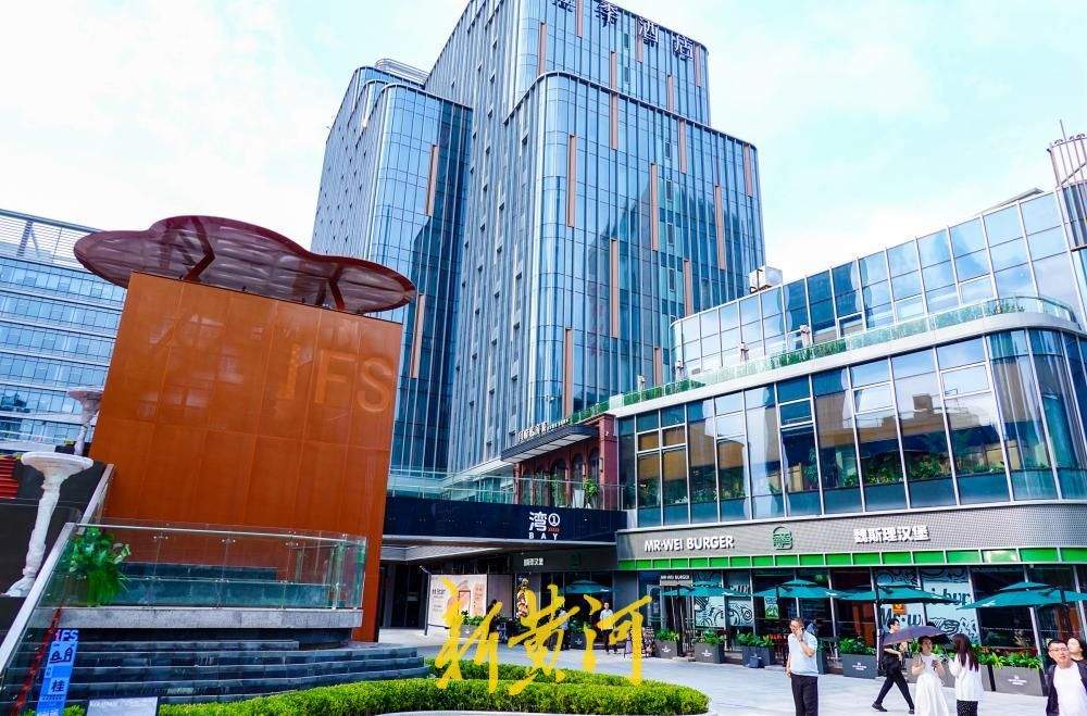 济南首个公园式潮流街区即将开街 绿地国金天地解锁“MALL+公园”新体验