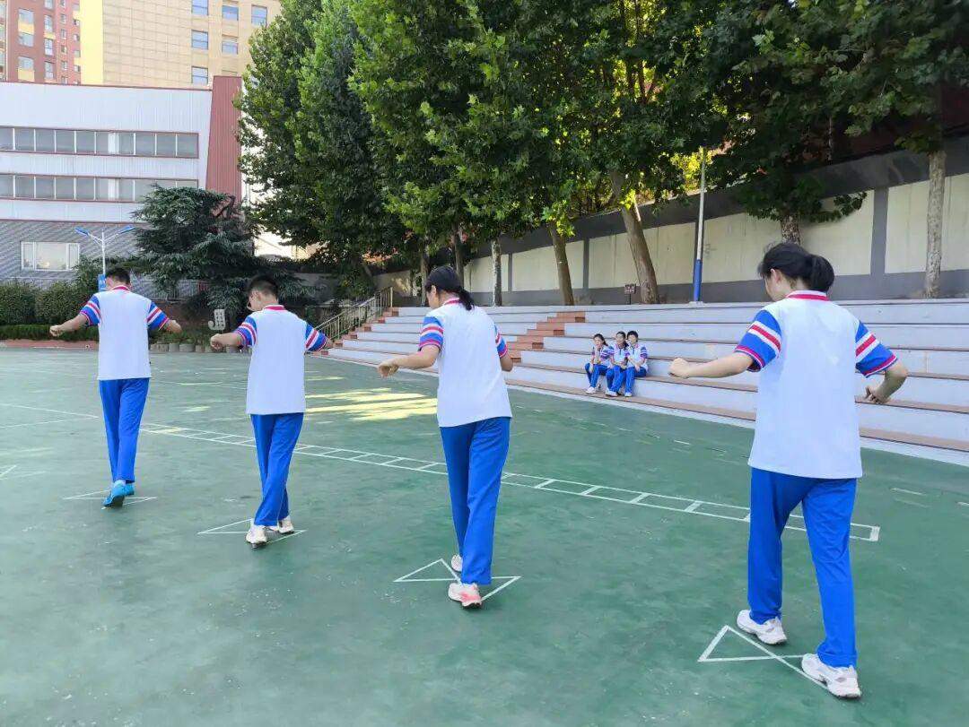 新学期，济南校园悄然多了“健身房”