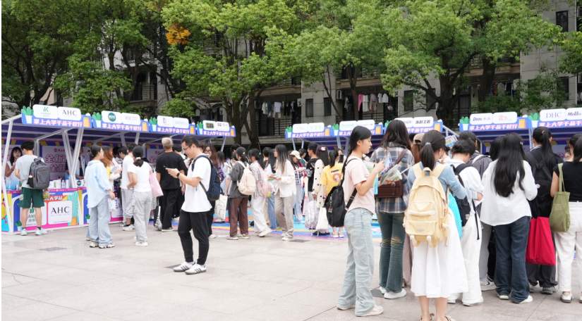 告别单一渠道内卷！掌上大学“三位一体”模式，重构校园营销新生态