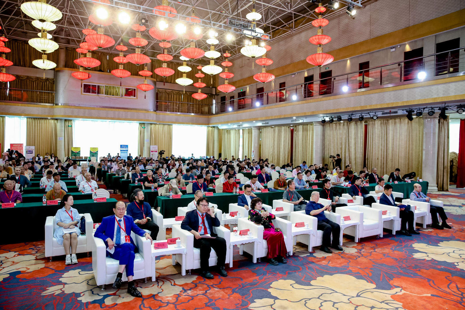 九州同根 华夏同源 “薪火相传·寻根之旅”优秀传统文化座谈会在京举行