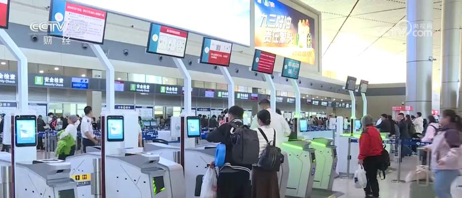 4月29日4时10分,我国在文昌航天发射场使用长征五号乙运载火箭/远征二号上面级,成功将卫星互联网低轨03组卫星发射升空,卫星顺利进入预定轨道,发射任务获得圆满成功。