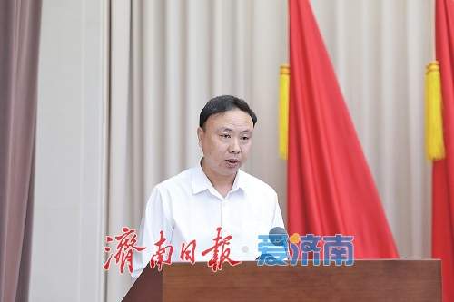 扩大服务消费激发省会经济发展活力 市政协十五届常委会第十九次会议发言摘登