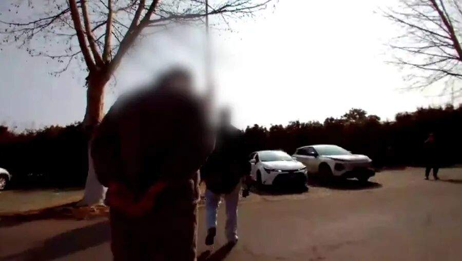 花费88万元后，阿婆被踢出直播间