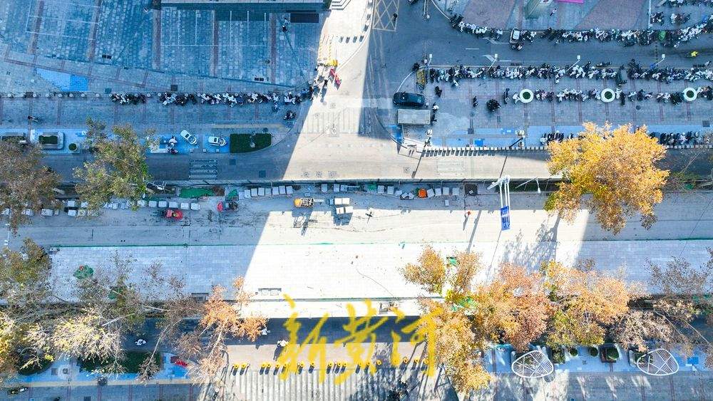 泉城路改造换装“海阳红”，高标准花岗岩提升百年老街品质