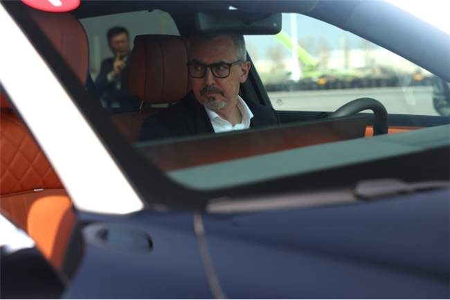 宝马集团董事普斯特博士率团到访长城汽车