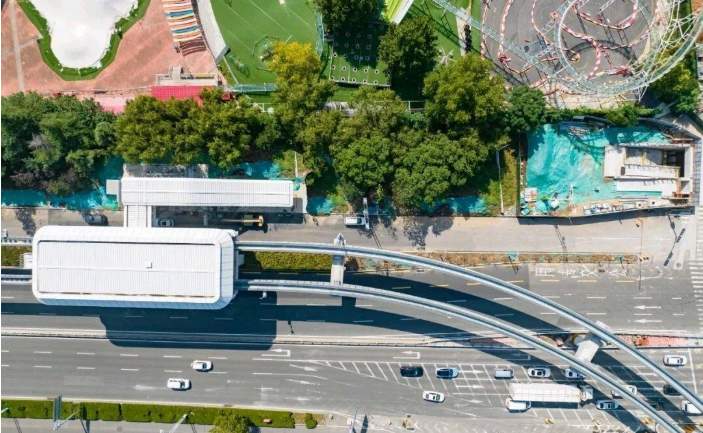 济南高新东区云巴即将开通运营，揭秘“胶囊巴士”背后的智慧选择