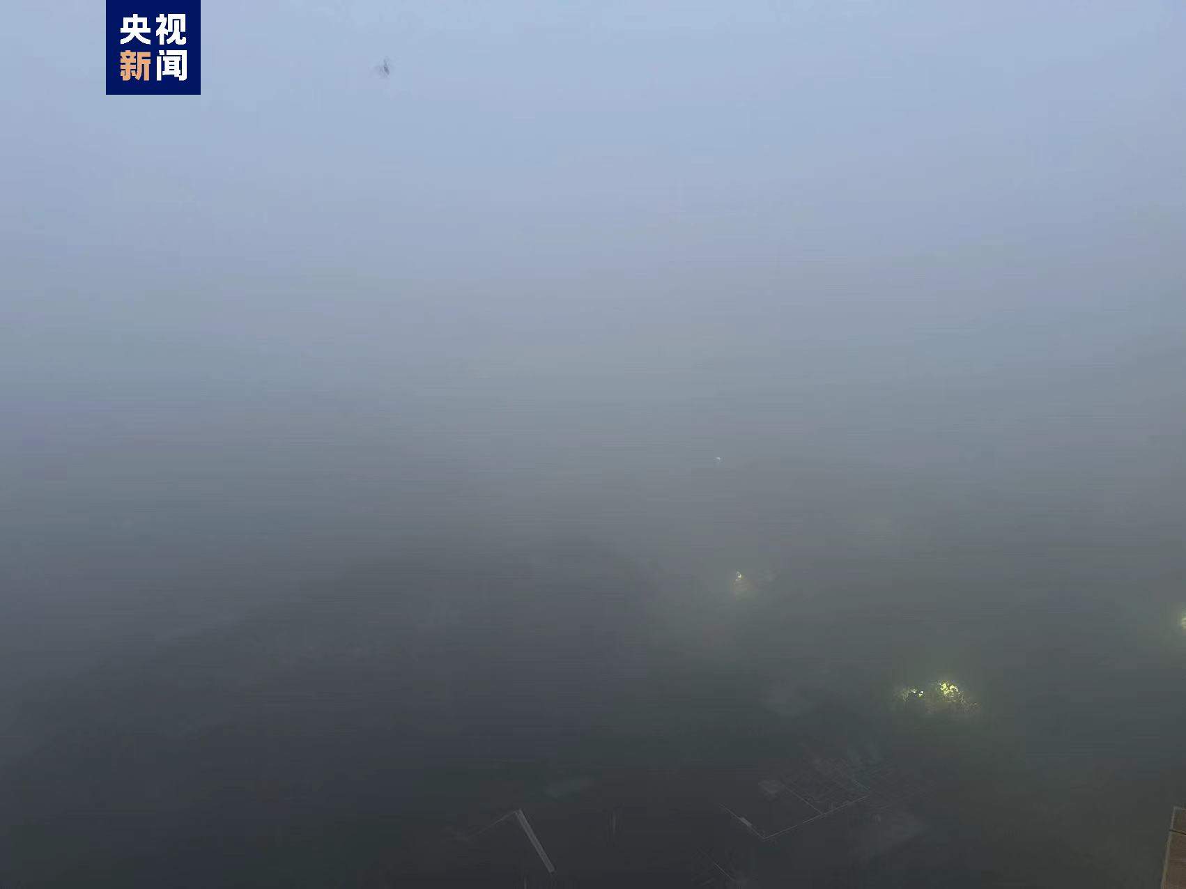 江西南昌出现强浓雾 多个乡镇能见度不足50米
