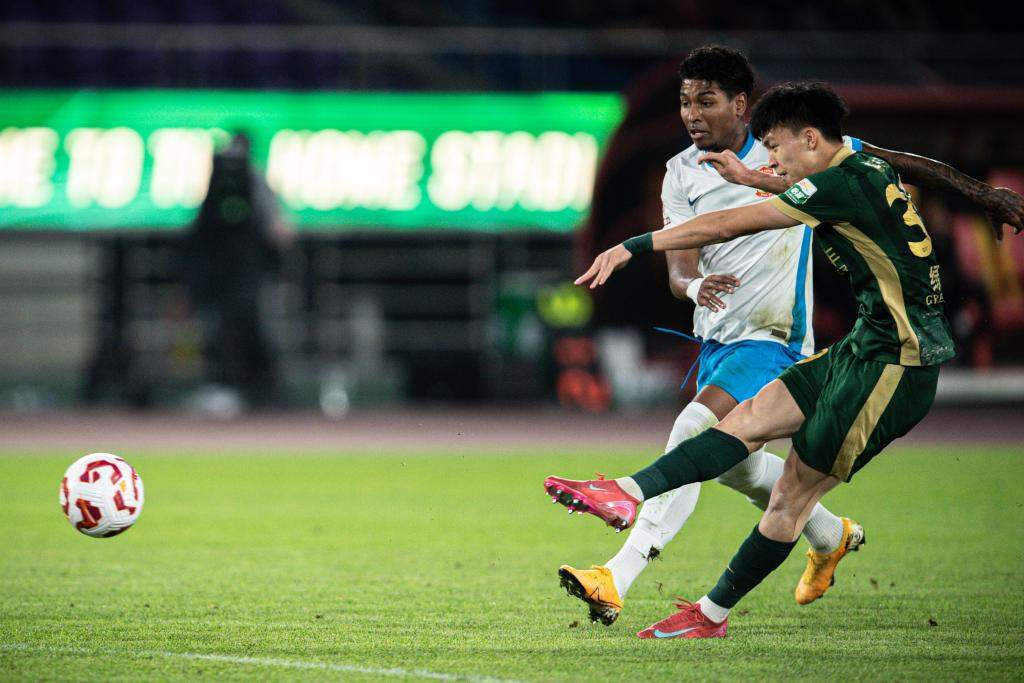 希望为国足赢得更多荣誉——专访王钰栋