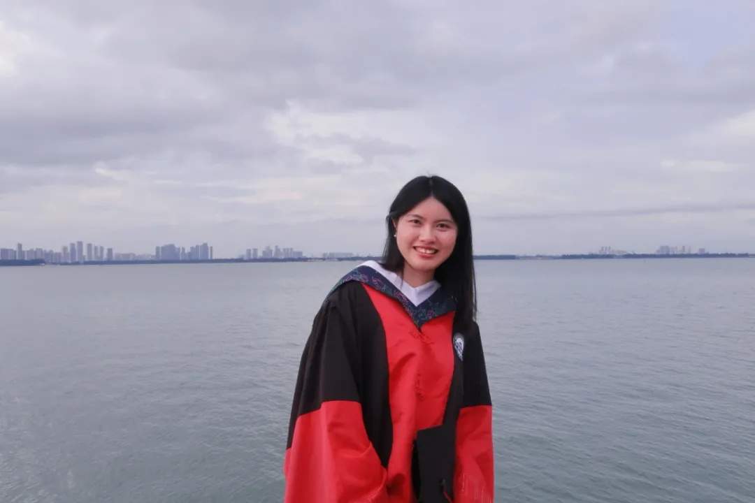 26岁女博士,入职前接到一个电话,住院了……