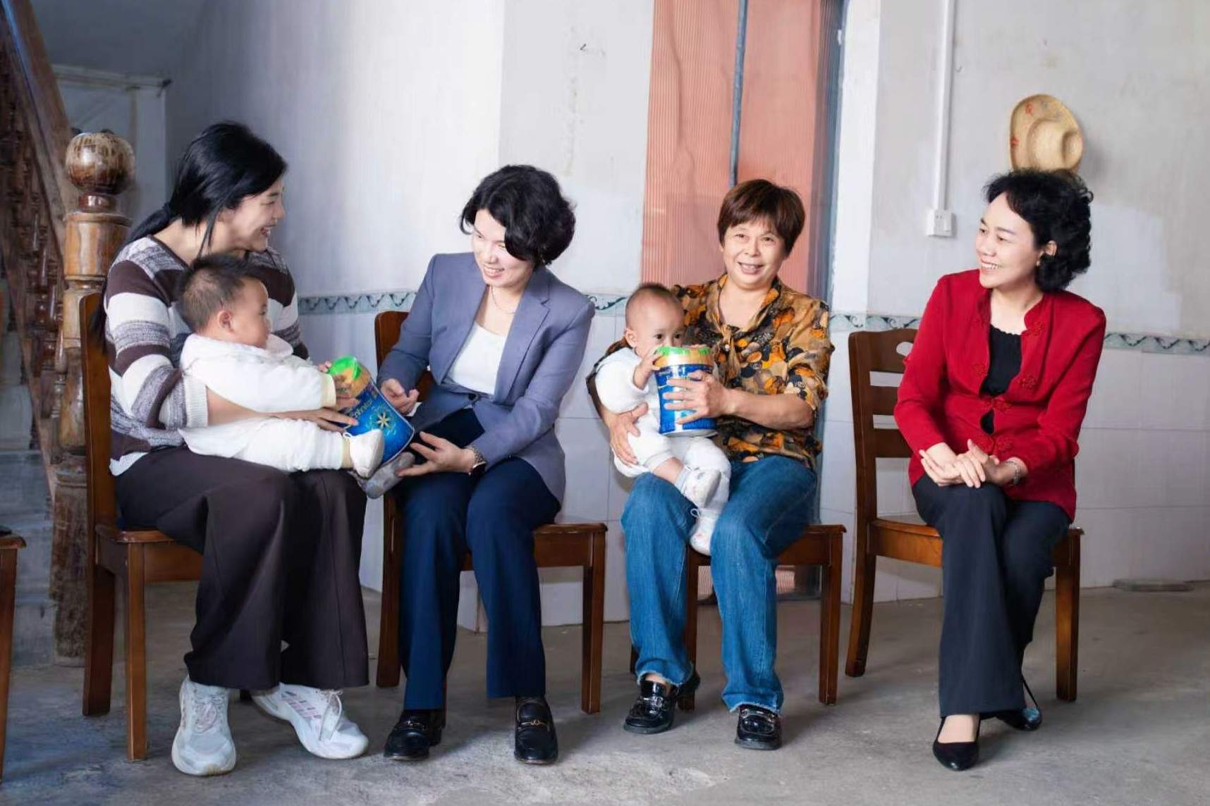 美赞臣公益基金会“用爱传递·更好开始”五周年，高圆圆以母亲身份见证公益守护