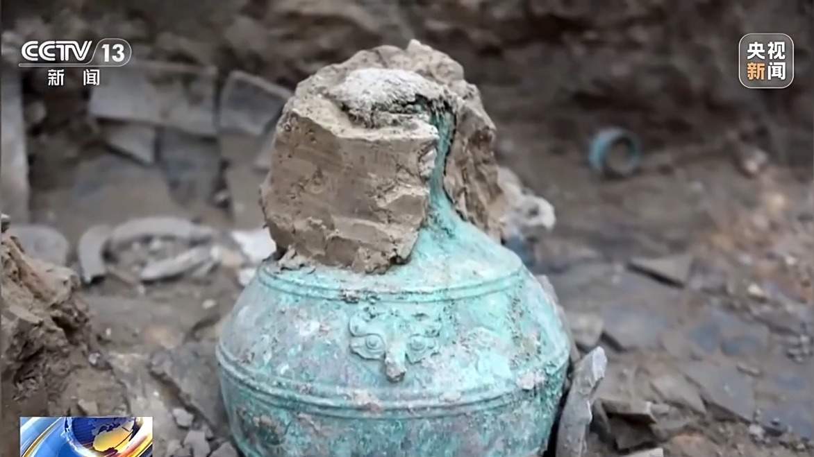这壶酒“藏”了约2300年 青铜壶内检出先秦古酒