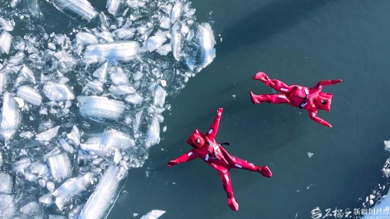 新疆的冬天亚克西丨新疆冬日 “冷”运动“热”起来