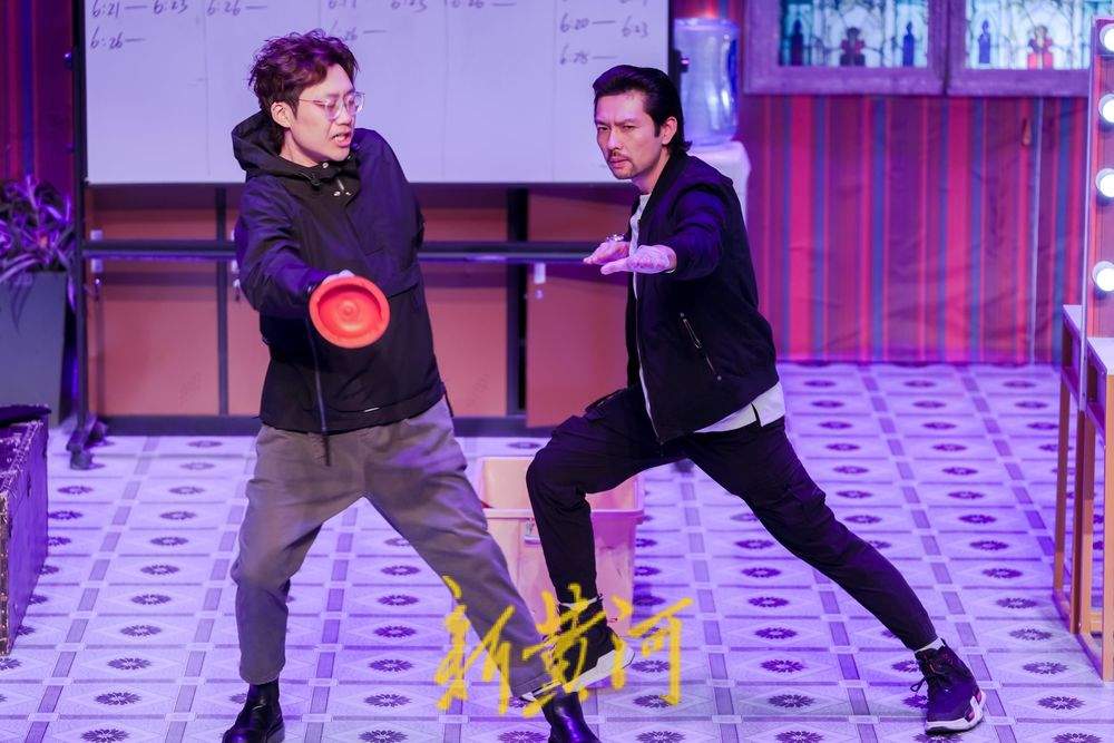 悬疑戏剧《切西娅》惊艳上演，泉城观众沉浸式体验“剧院版罗生门”