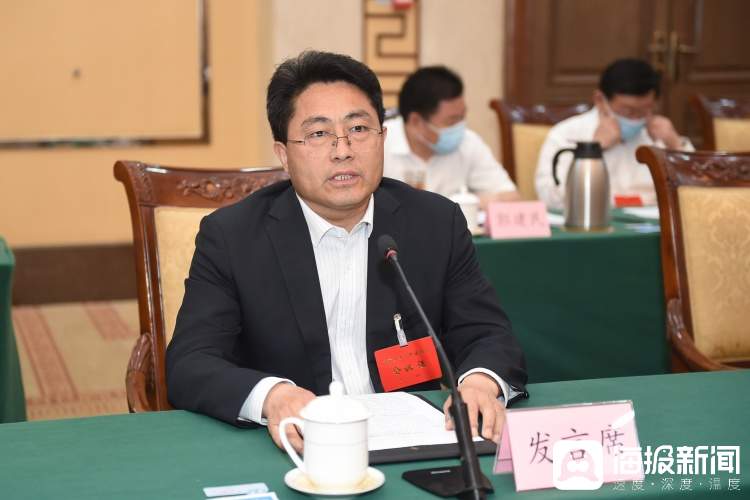 代表委员履职记丨王乙潜：只有深入一线走访调研，才能了解最接地气的社情民意