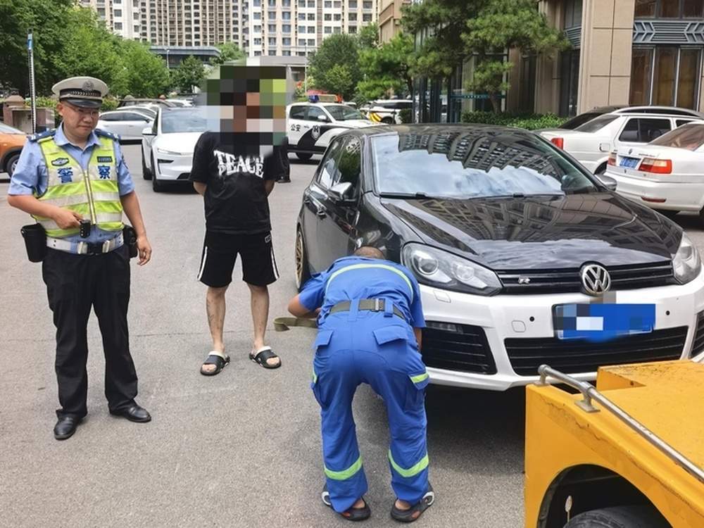 改装车深夜炸街扰民，济南一驾驶人被处罚