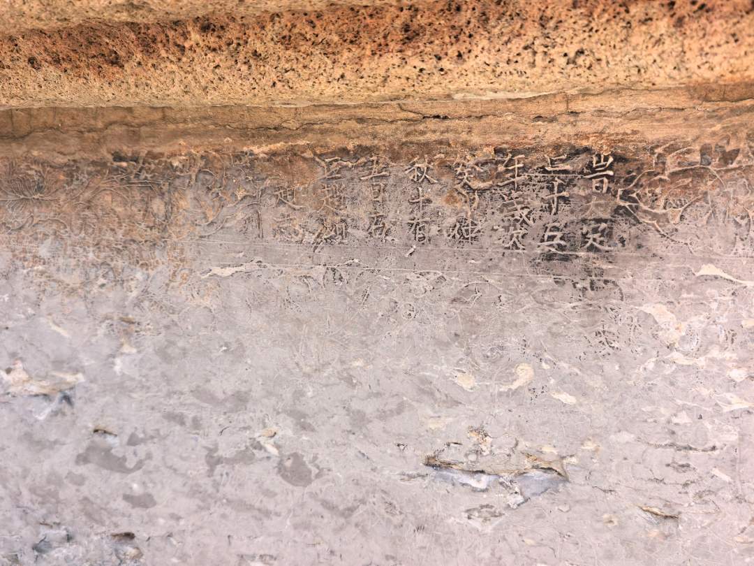 何以中国·屋檐上的文脉｜一方戏台，为何“有戏”近千年