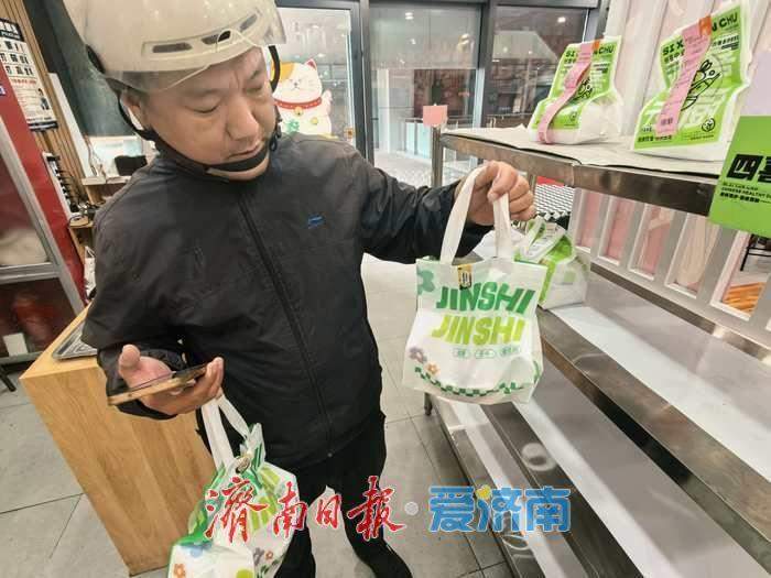 万亿级外卖市场迎新规落地 责任，才是最好的“食安封签”