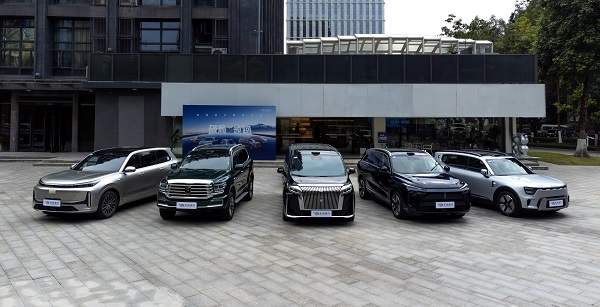 元戎启行公布商业化“成绩单”：量产一年交付20万辆，10月单月市占率近40%