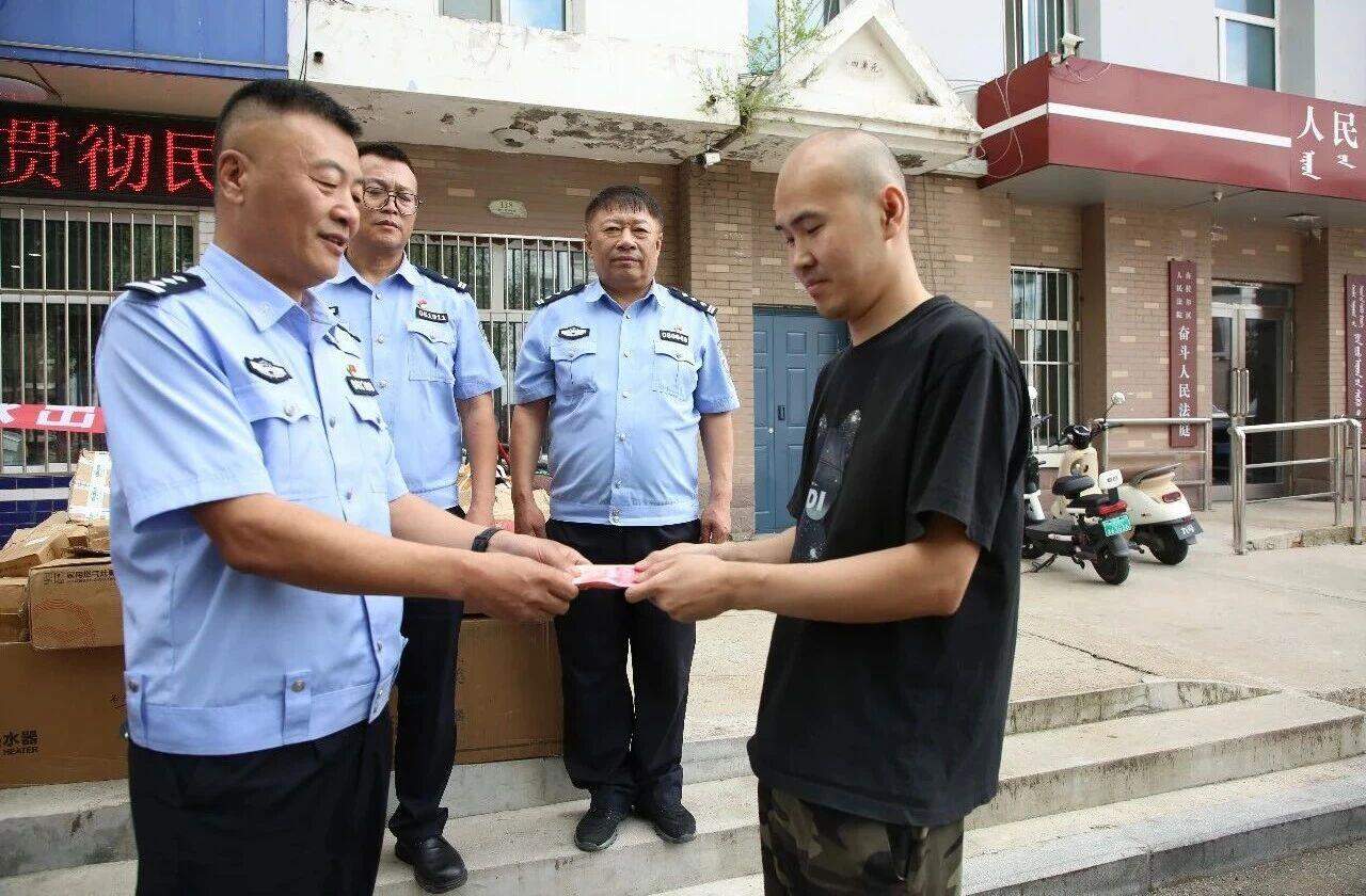 作案500余起还删记录？孪生骗子双双被抓
