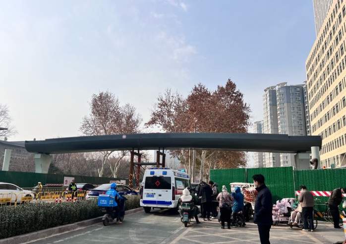 已见雏形！连接两大医院，济南文化西路开建两座过街天桥