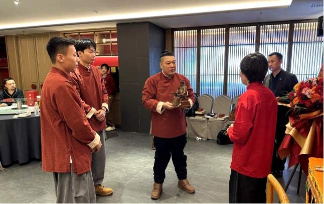 破门传艺 以文铸魂 百年非遗在当代的创造性转化与自信传承